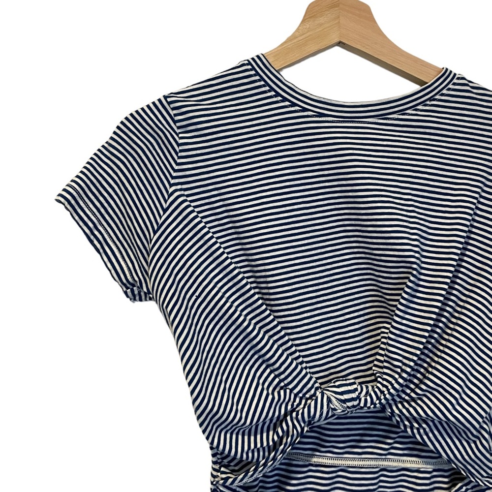 Forever 21 Blue and White Thin Striped Short Sleeve Dress with Rib Cut Out - Picture 3 of 5